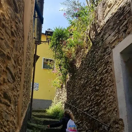 Casa Leone * Badalucco